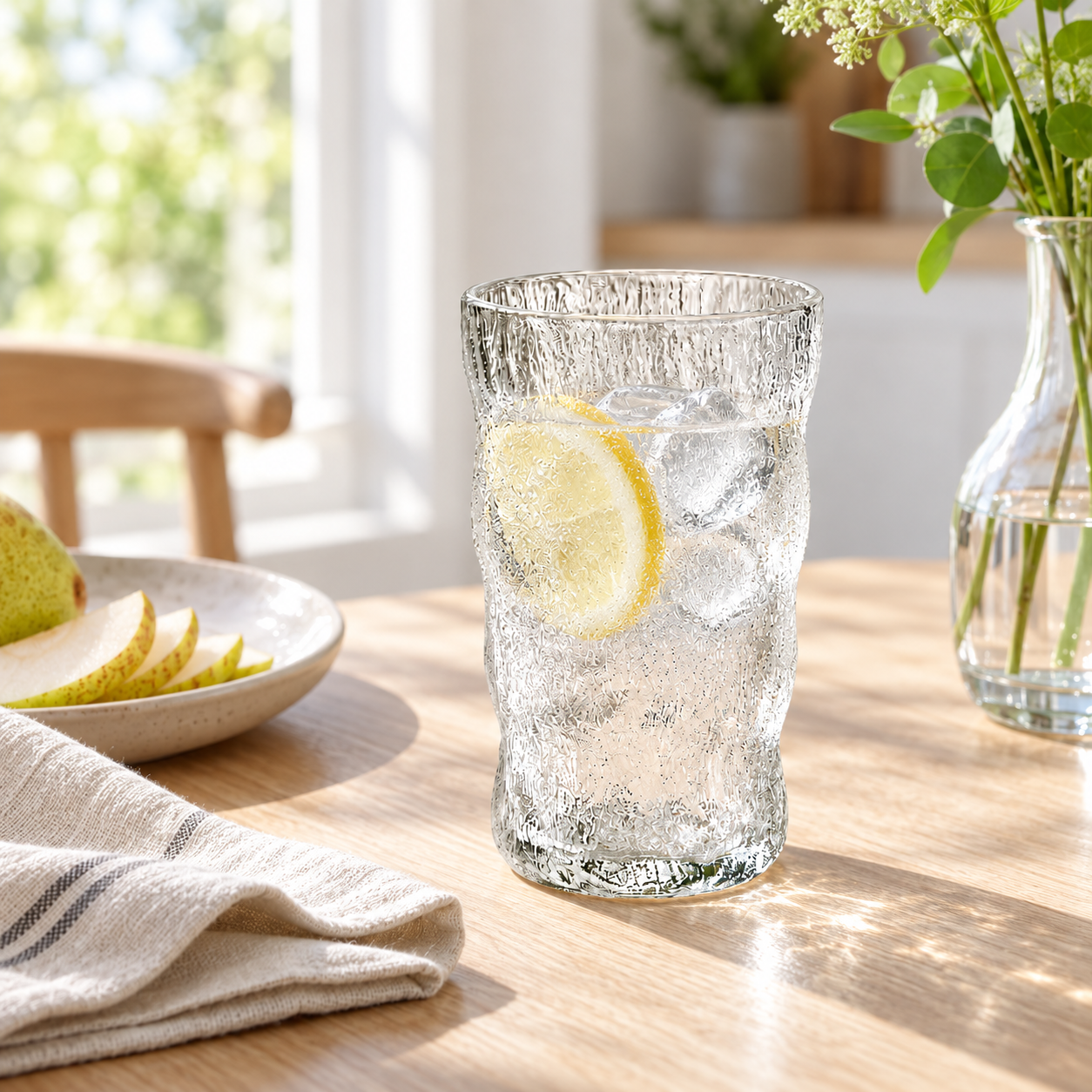 Glacier-patterned glass drinking cup
